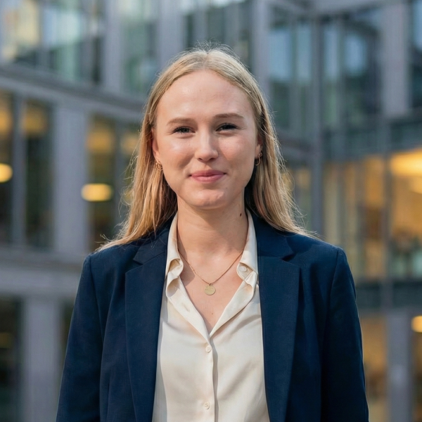 Roover-Consulting-AI-Consultant-Kathrin-Eckes
